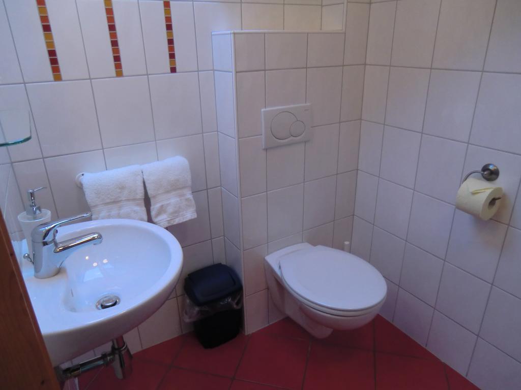 Haus Rye B&B Obertraun Ruang foto