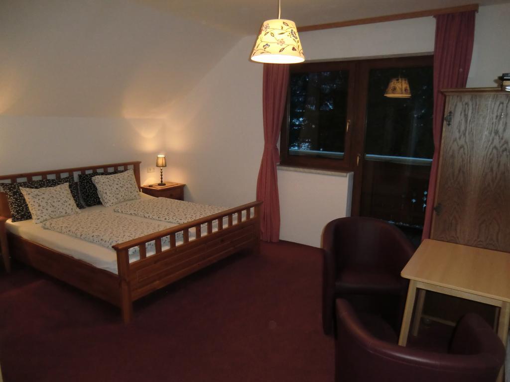 Haus Rye B&B Obertraun Ruang foto